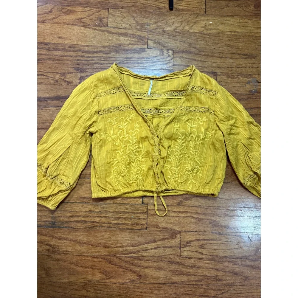 Free People Yellow Embroidered Crochet Lace Crop Top Blouse Mustard Womens Small